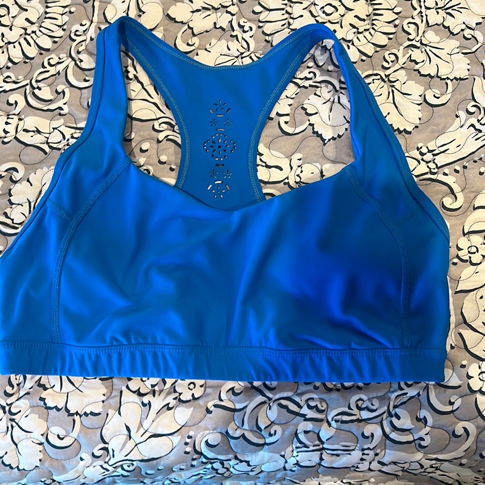 Size extra large exersion sports bra